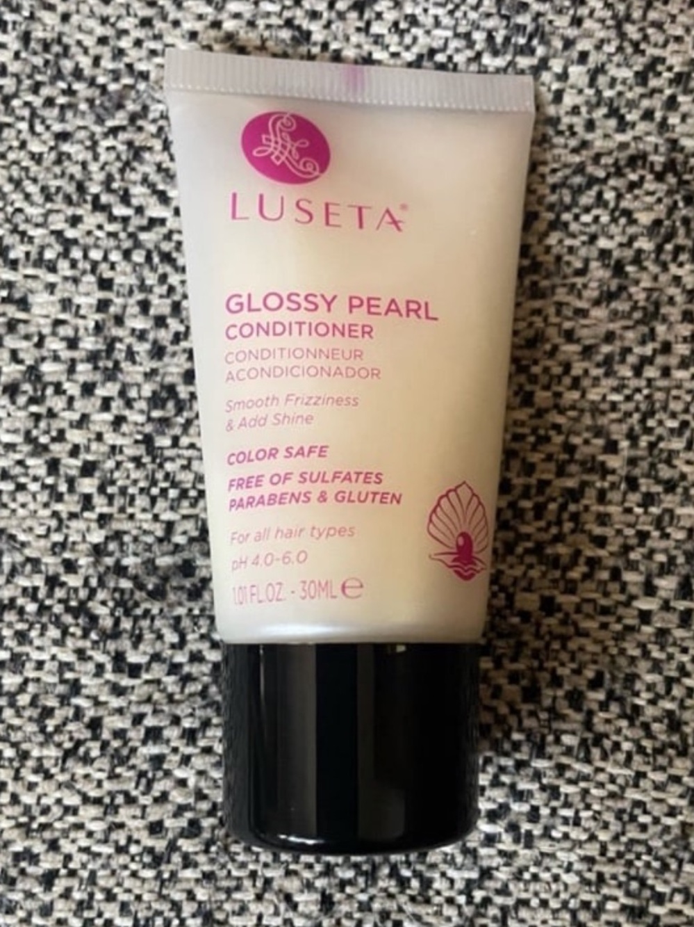 Luseta Beauty Glossy Pearl Conditioner